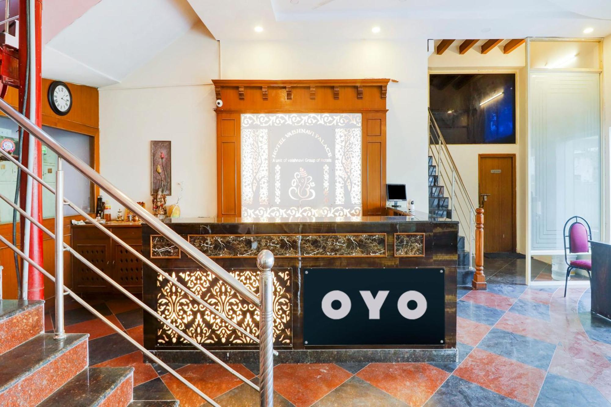 Super Collection O 77115 Vaishnavi Palace 海得拉巴 外观 照片