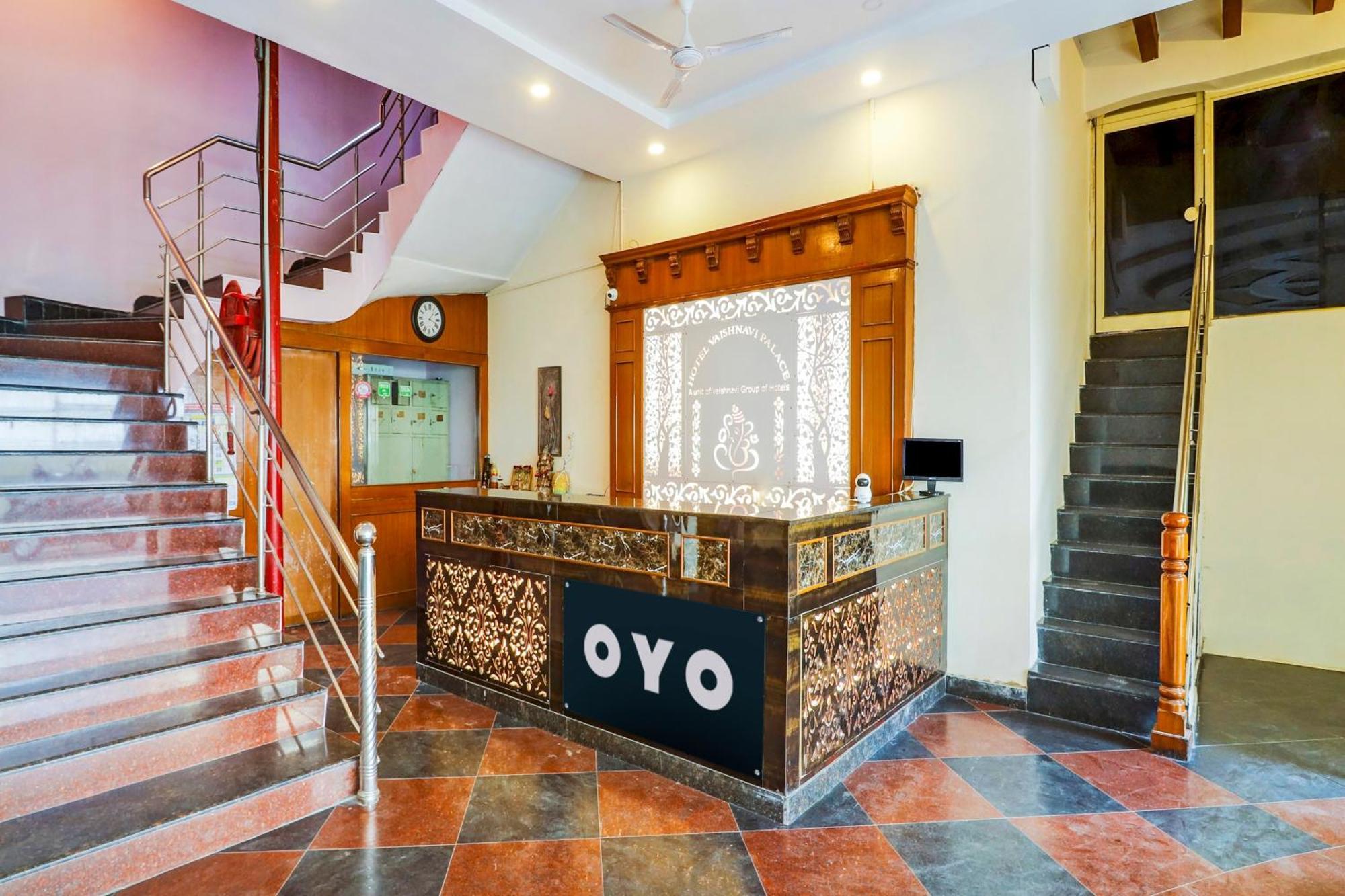 Super Collection O 77115 Vaishnavi Palace 海得拉巴 外观 照片